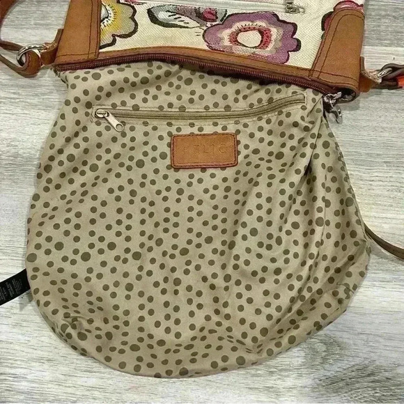 Relic Floral Canvas Faux Leather Medium Crossbody Purse Shoulder Bag Zip Close - Picture 5 of 13